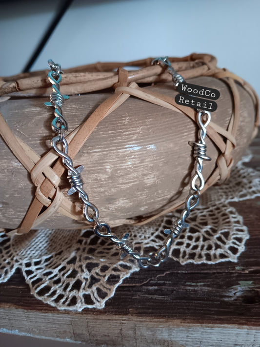 Buckaroo Barbed Necklace